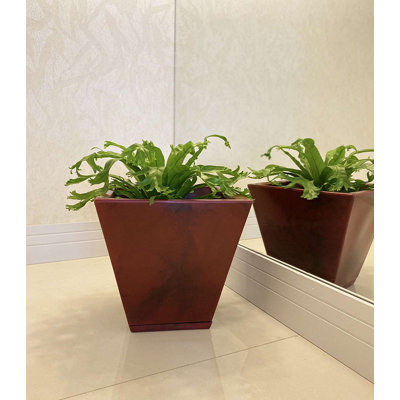 Pot à fleurs en résine Zurique