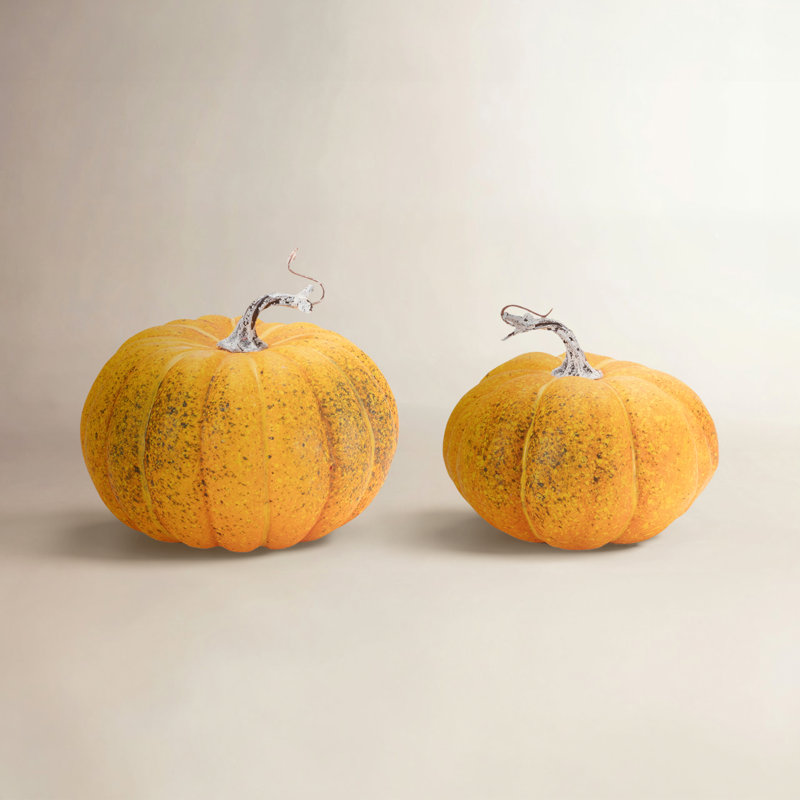 Décoration en mousse citrouille, H 4,75 po x l 6,5 po x P 6 po, Orange