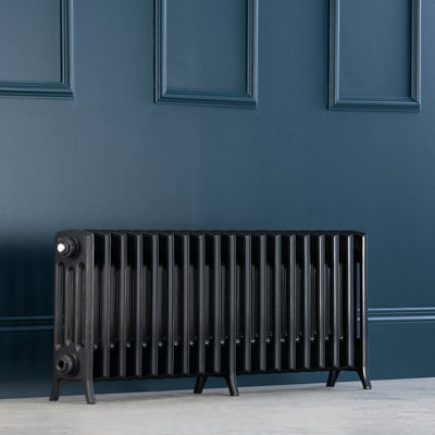 Romona Horizontal Traditional Colosseum Radiator
