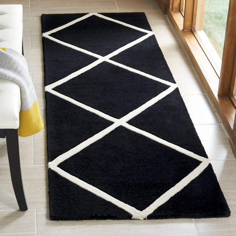 Tapis noir / ivoire en laine touffeté à la main Teresita Ellicott, Tapis de couloir 2 pi 3 po x 7 pi