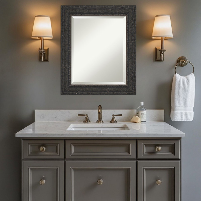 Miroir mural de salle de bain Attic, 25,5 po x 21,5 po, Noir