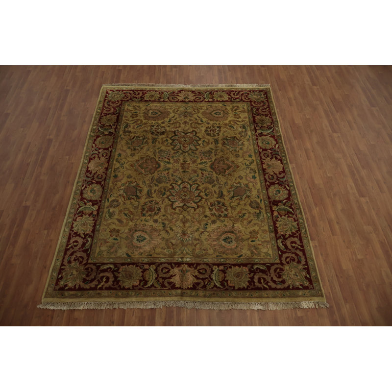 Tapis oriental Timeless Agra 8 x 10 parfait pour un décor classique