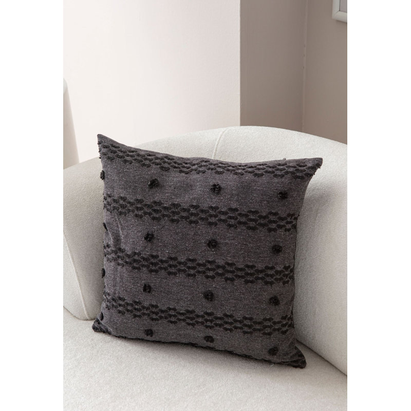 Housse de coussin noir de qualité supérieure, 16,9 po x 16,9 po | 100% polyester, lavable à la machine, tissu doux, durable et élégant | Parfait pour la décoration intérieure, les canapés, les chaises et l'extérieur | Facile d'entretien et conception moderne