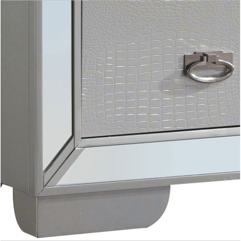 Commode de rangement élégante à champagne argenté