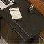 Bureau rectangulaire en bois massif noir-339988450