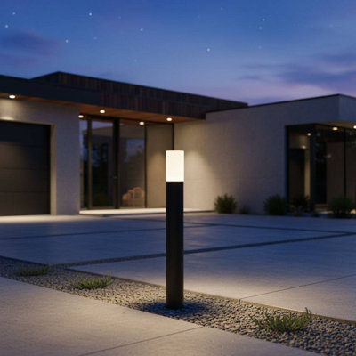 Black Aluminium Bollard Light