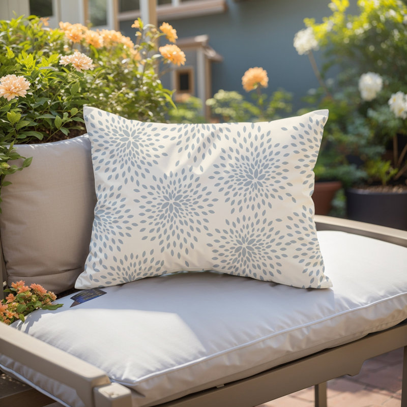 Coussin décoratif intérieur / extérieur en polyester filé floral Bavière, Gris / Crème