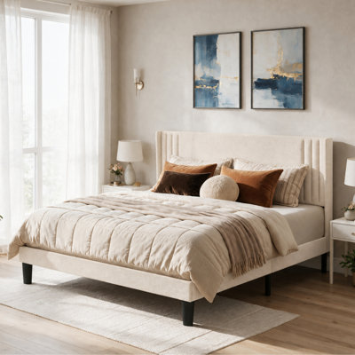 Lit plateforme tapissier à oreilles, structure en métal avec lattes de bois, dégagement sous le lit de 7,5 po, aucun sommier requis, grand