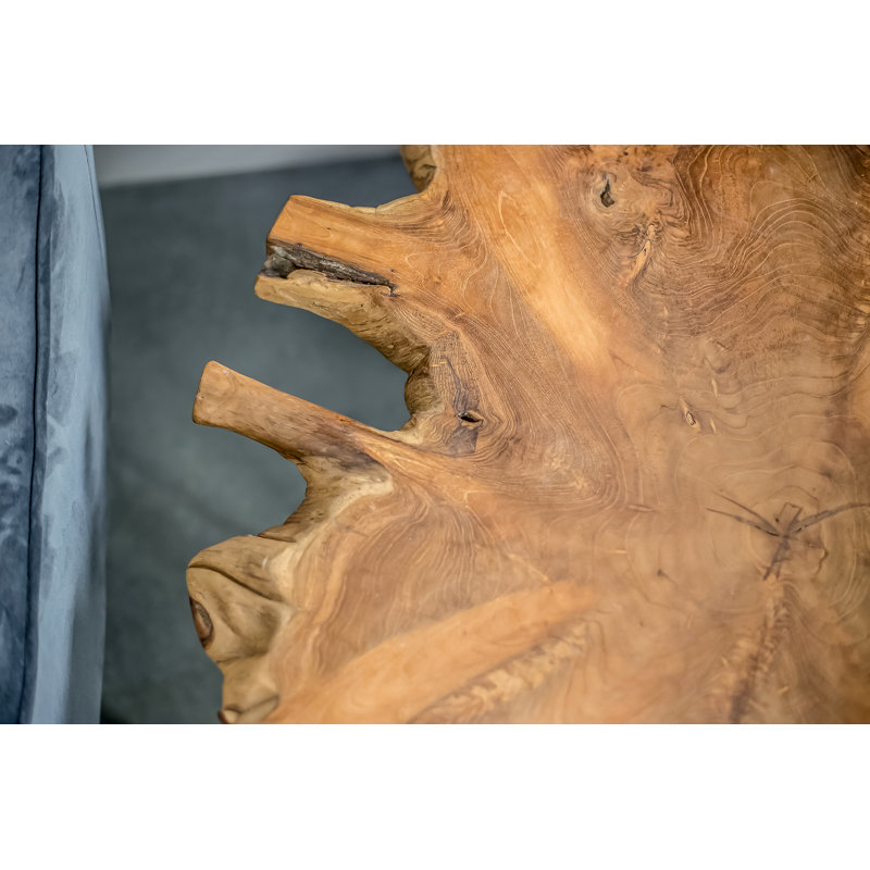 Tables gigognes