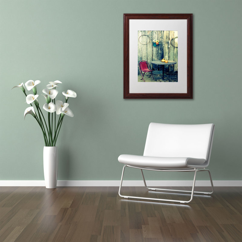 « froming paste » par "beata czyzowska young, reproduction de photo encadrée, H 20 po x l 16 po, Blanc