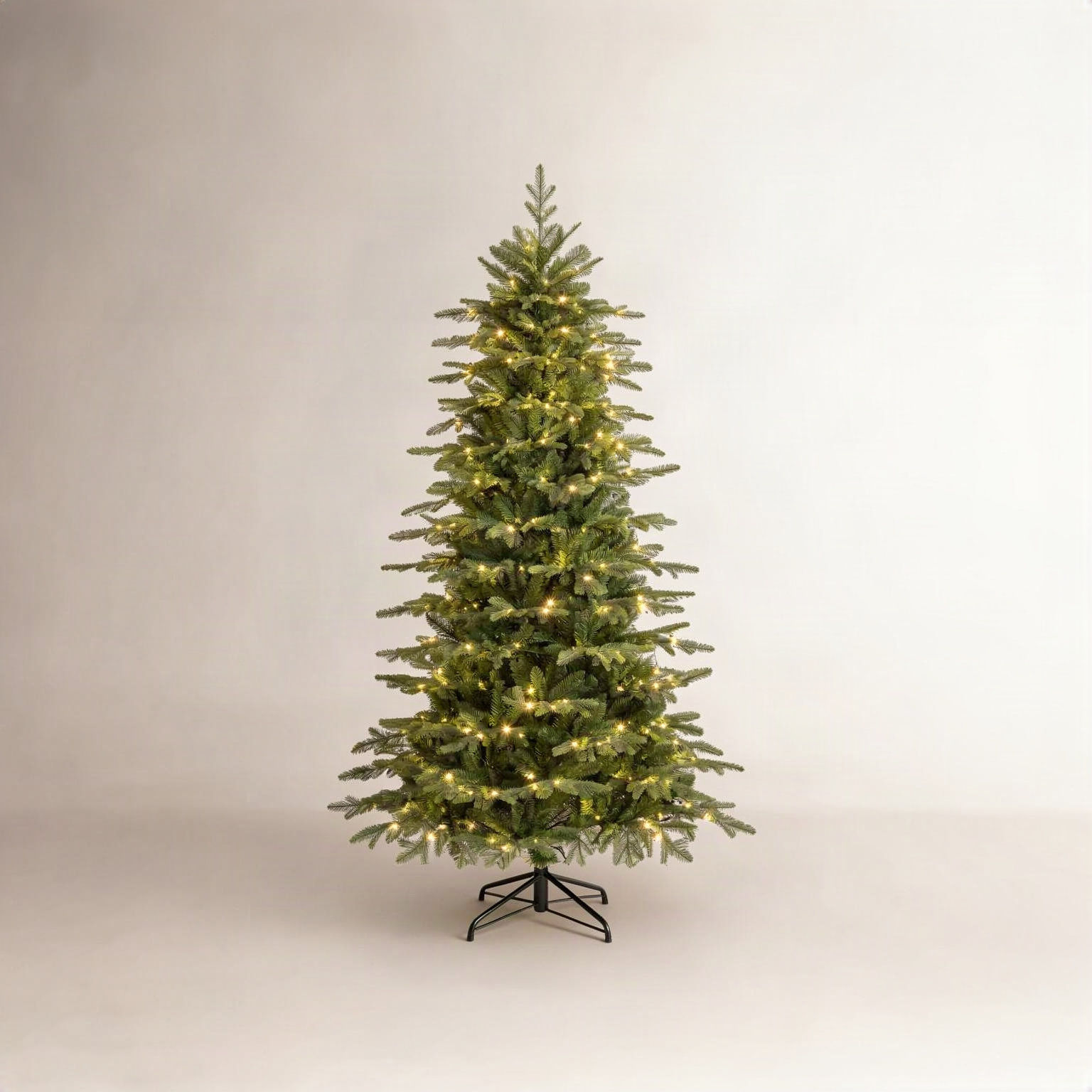Courter Pre-Lit Pine Christmas Tree, 7.5'