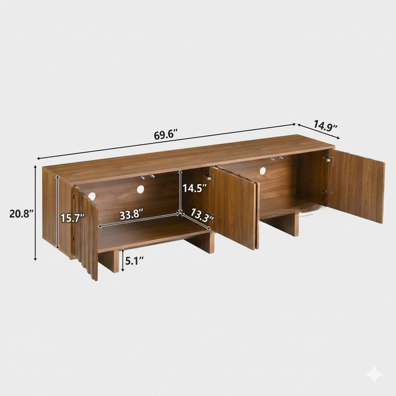Meuble télé de style rétro avec une finition grain de bois et une porte ondulée pour téléviseur de 75 po ou moins. Une console multimédia en noyer rustique avec beaucoup de rangement, une base robuste et une gestion des câbles.