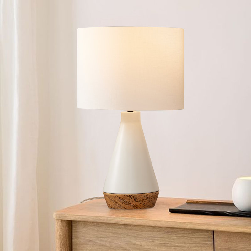 Lampe de table en résine Strongsville