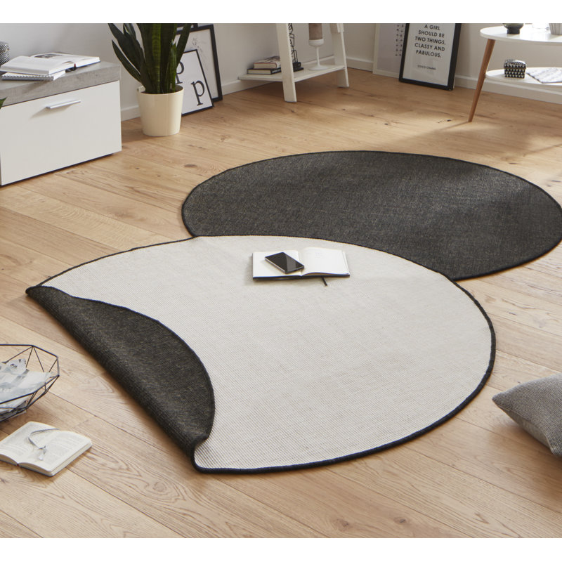 Uni Miami Flatweave Black Rug, Round 140cm