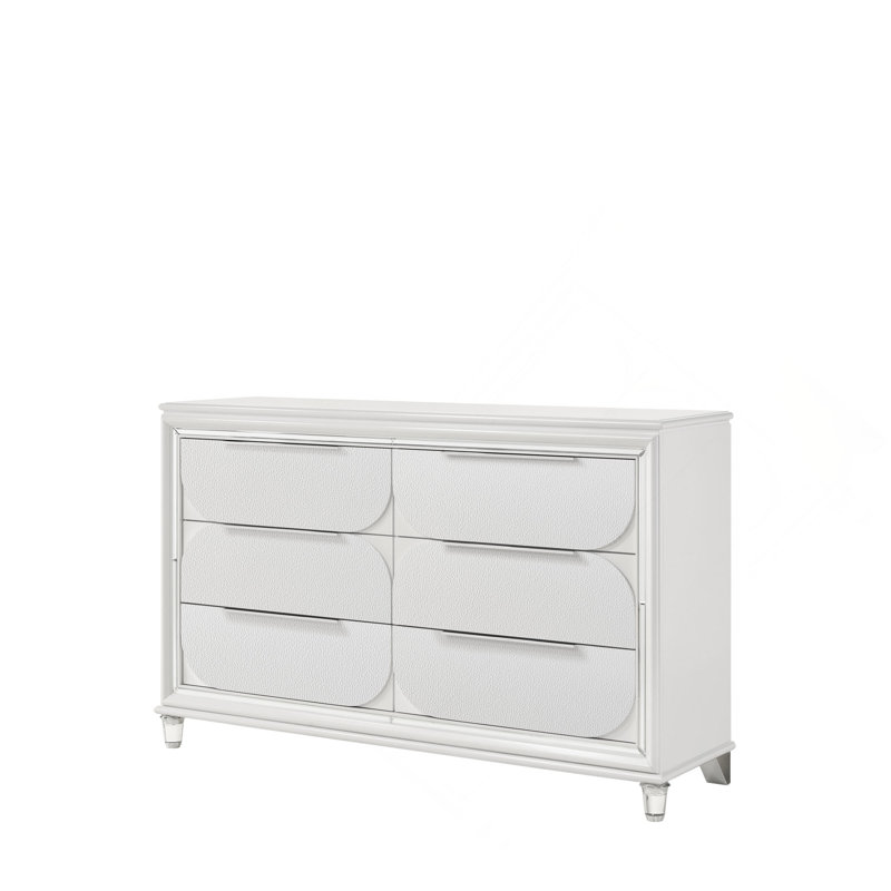 Commode finition perle blanche