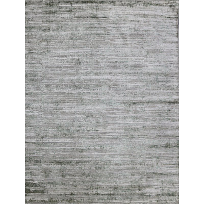Area Rug in Dark Gray/Gray