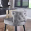 Tabouret à hauteur de comptoir rembourré en velours avec pieds en métal doré Woker Furniture