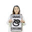 Enseigne de fantaisie en aluminium 12 po x 18 po Snake Crossing-119479030