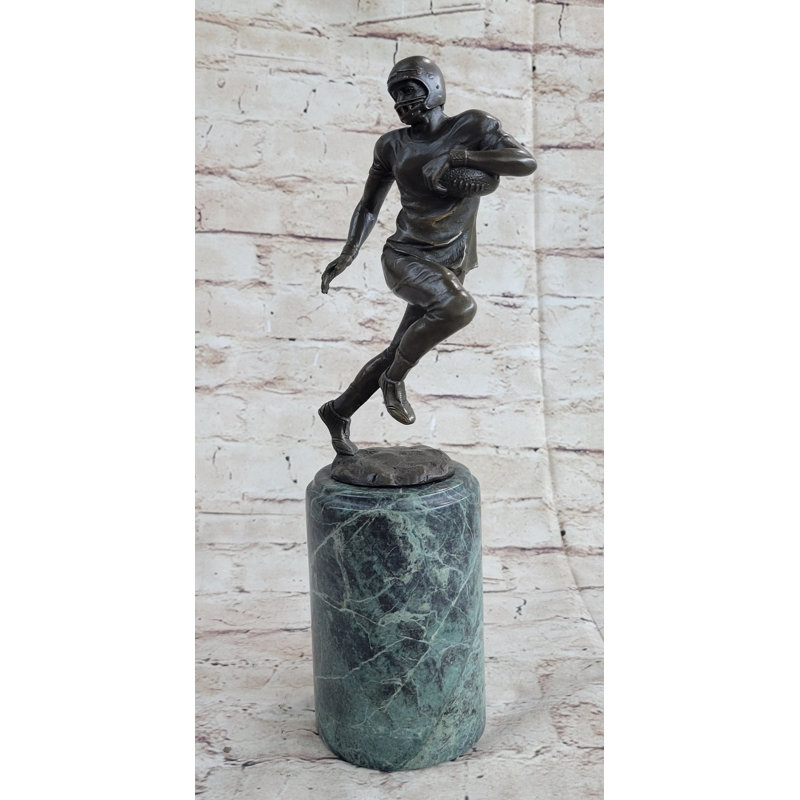 Sculpture de joueur de football NFL