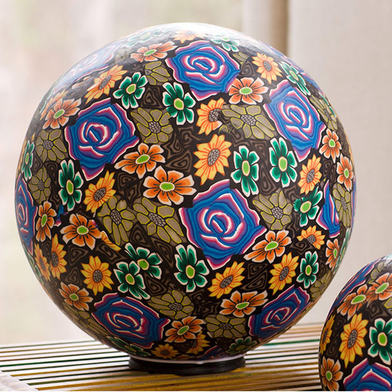 Figurine florale abstraite et globe, H 8 po x l 8 po x P 8 po