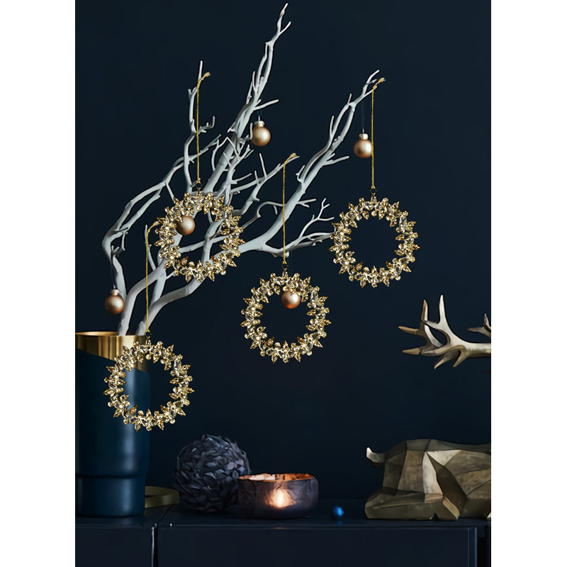 Ornement en forme de couronne de joyaux