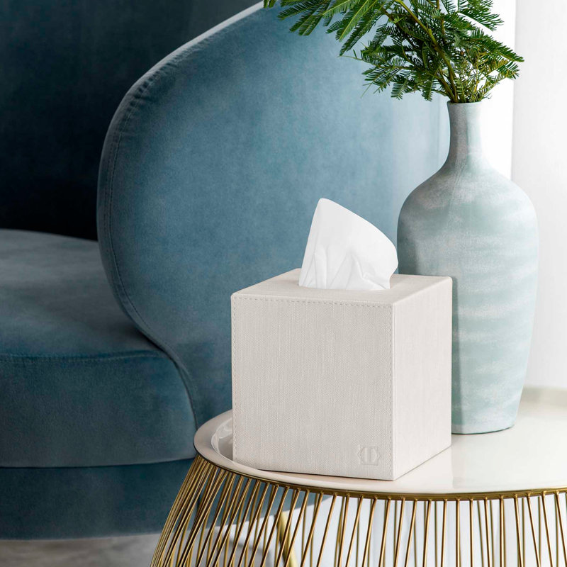 Airy Tissue Box Cover