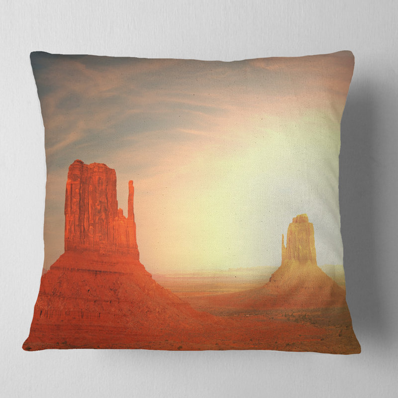 Coussin Schafer Monument Valley Utah, 16 po x 16 po, Coussin décoratif