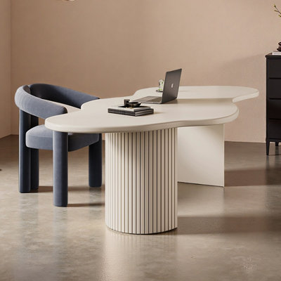 Bureau de construction en bois massif