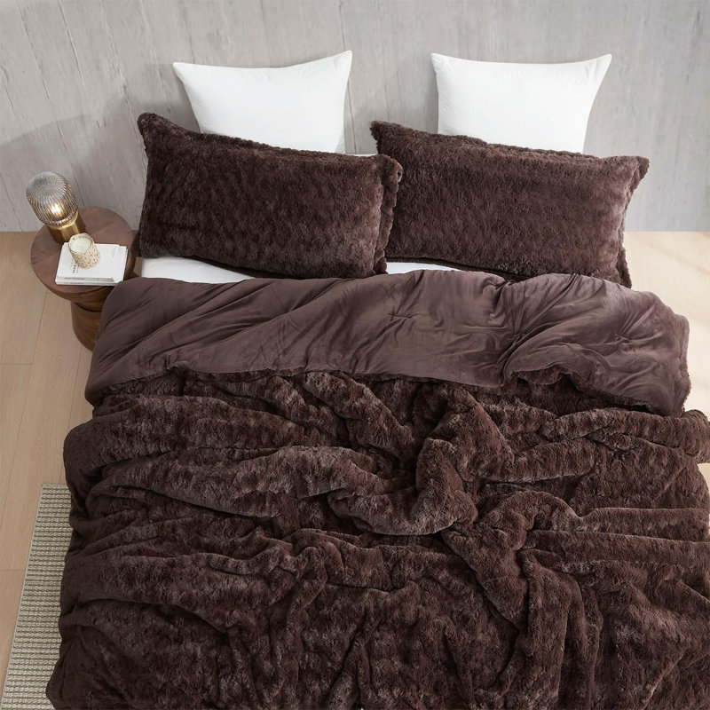 Coma Inducer Fluffy Buffalo Brown Oversized Comforter Set, Queen Comforter + 2 Standard Shams