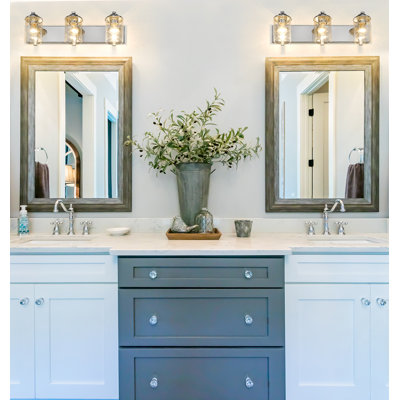 Foua 3 - Light Dimmable Vanity Light