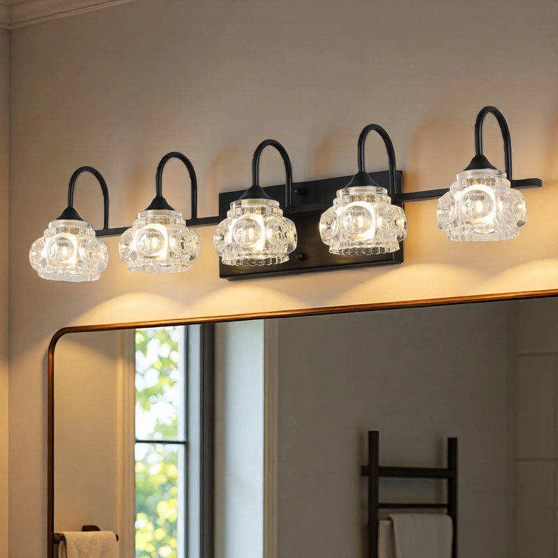 Éclairage pour salle de bain 29 po à 5 lumières noir mat et métal avec abat-jour en verre transparent pour la salle de bain (ampoules non incluses)