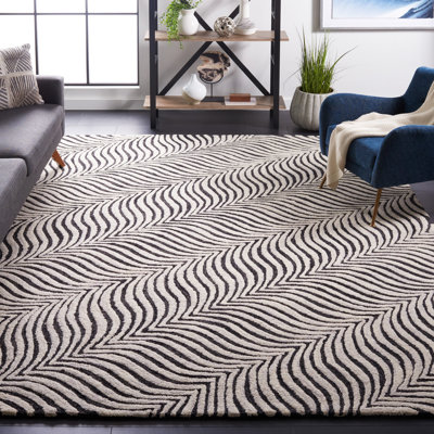 Betthezul Hand Tufted Wool And Cotton With Latex Abstract Rug