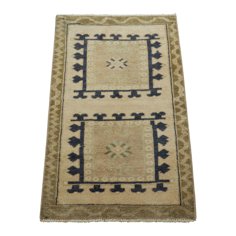 One-of-a-Kind 1'8x2'7 Hand Knotted Area Rug