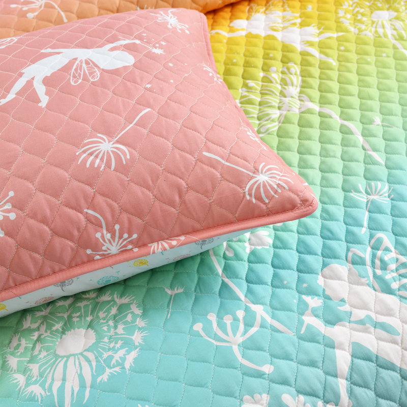 Twin Reversible White Microfiber Quilt Set for Girls