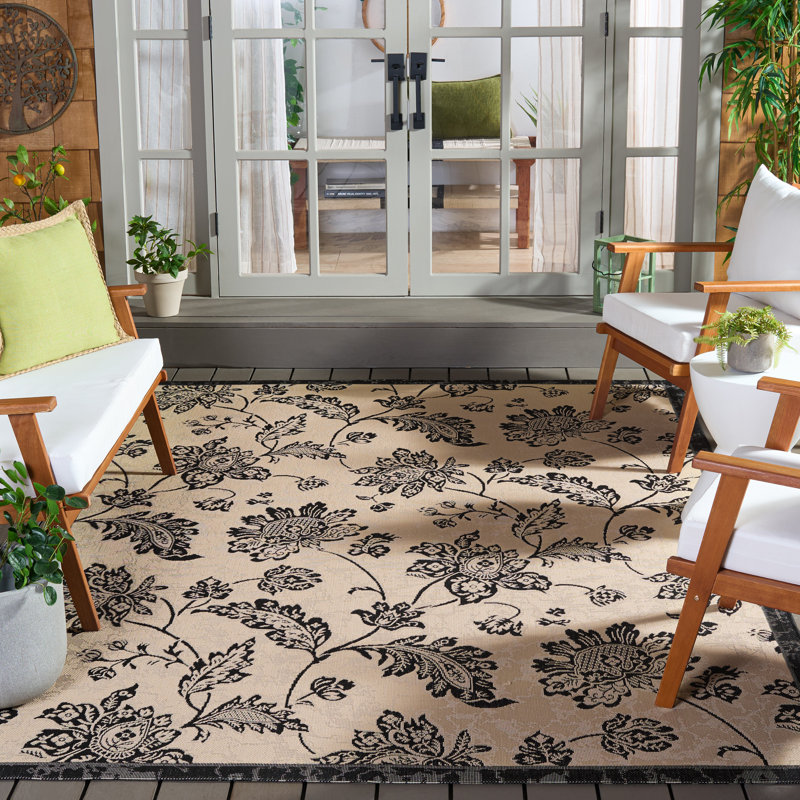 Tapis intérieur / extérieur crème / noir Arneshia, Rectangle 6 pi 7 po x 9 pi 6 po