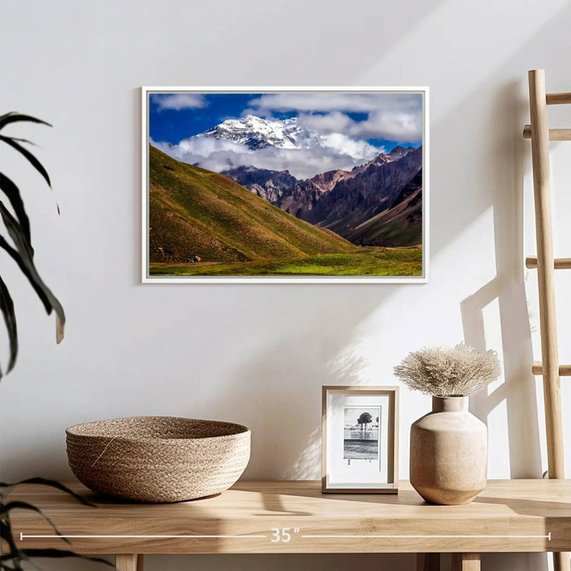Aconcagua nuageux, Cadre flottant blanc, 19 po x 13 po