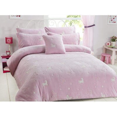Polyester No Pattern Duvet Cover Set with Pillowcases Included