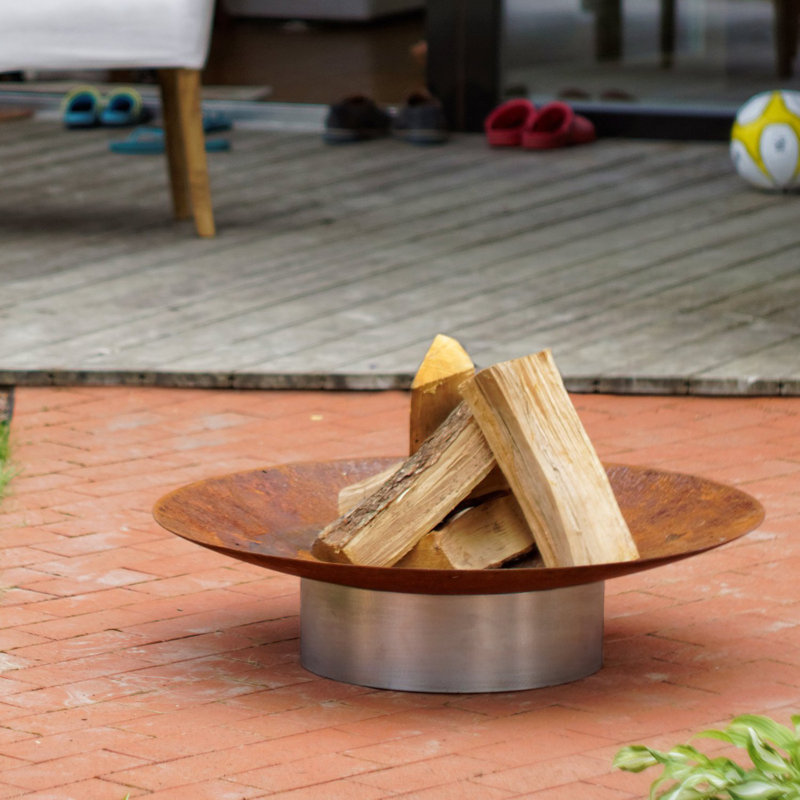 Sala Round Stainless Steel Wood Burning Fire Pit, 22cm H x 80cm W x 80cm D