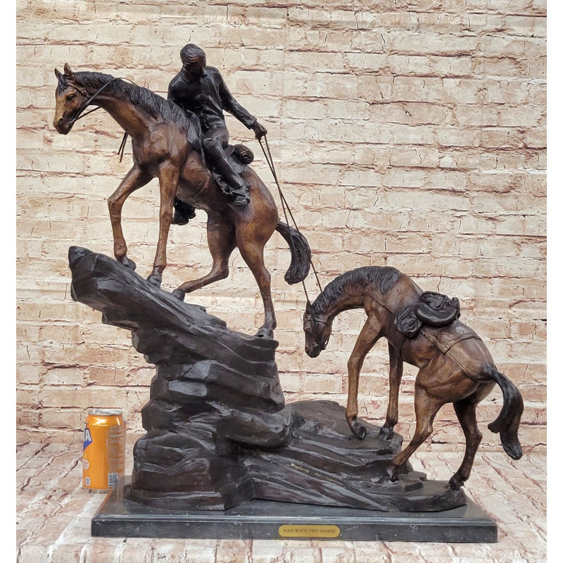 Figurines et sculptures