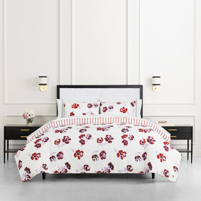 kate spade new york Fall Poppies Full/Queen Comforter Set, 300 Thread Count and 100% Cotton, All Season 3 Piece Reversible Bedding Set, Machine Washable, White and Garnet 