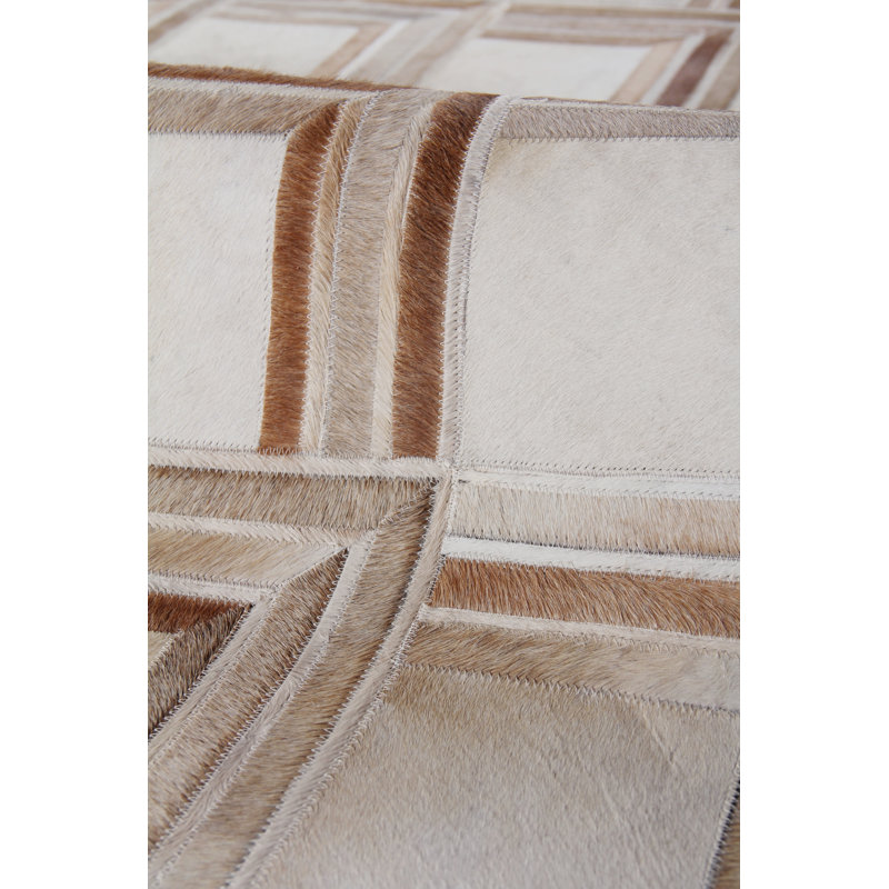 Natural Hide hand-tufted Leather Hide Beige Area Rug
