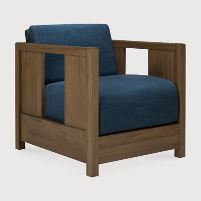 Roan Lounge Chair - Varnished Teak - Wild Brown - Amber Fabric