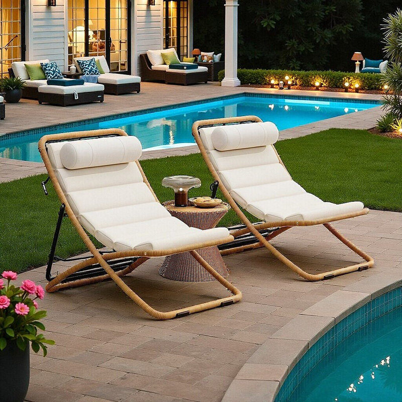 Ensemble de 2 chaises d'extérieur pliantes en rotin avec dossier et coussins réglables pour le patio, la piscine, la plage