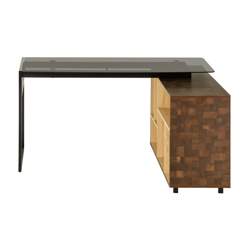 Bureau en coin en L avec plusieurs rangements