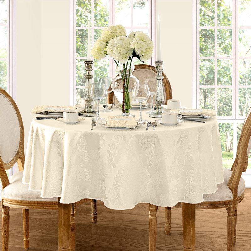 Nappe en jacquard de polyester uni à damas floral Burchfield, Ovale L 84 po x l 60 po, Crème