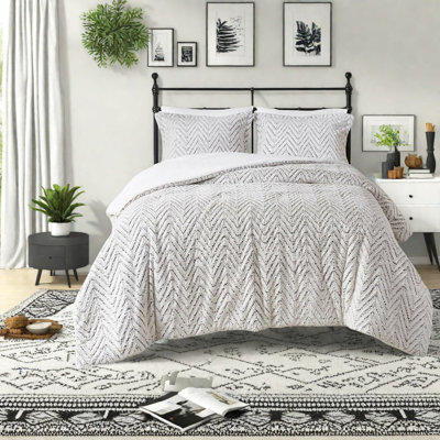 Ultra Plush Bedding Sets, Twin Xl Faux Fur Chevron Comfort For Home