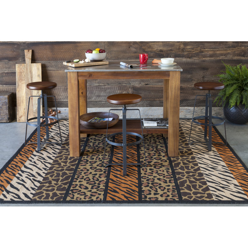 Irondale Animal Print Indoor Rug, Rectangle 5' x 7'6"