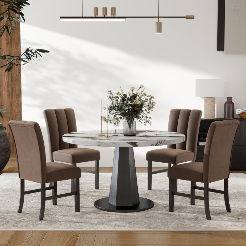 Ensemble de salle à manger 5 pièces Roundhill Furniture Cavira, table de salle à manger en faux marbre blanc cassé avec quatre chaises rembourrées brunes