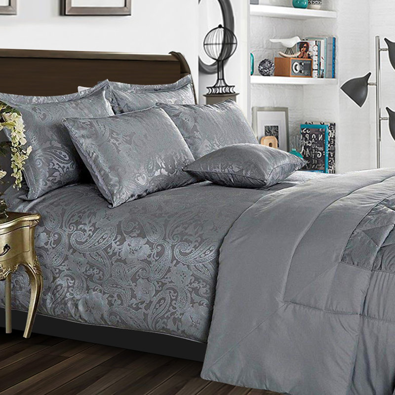 Gaddy Geometric Shapes Bedspread, 255 x 275 cm