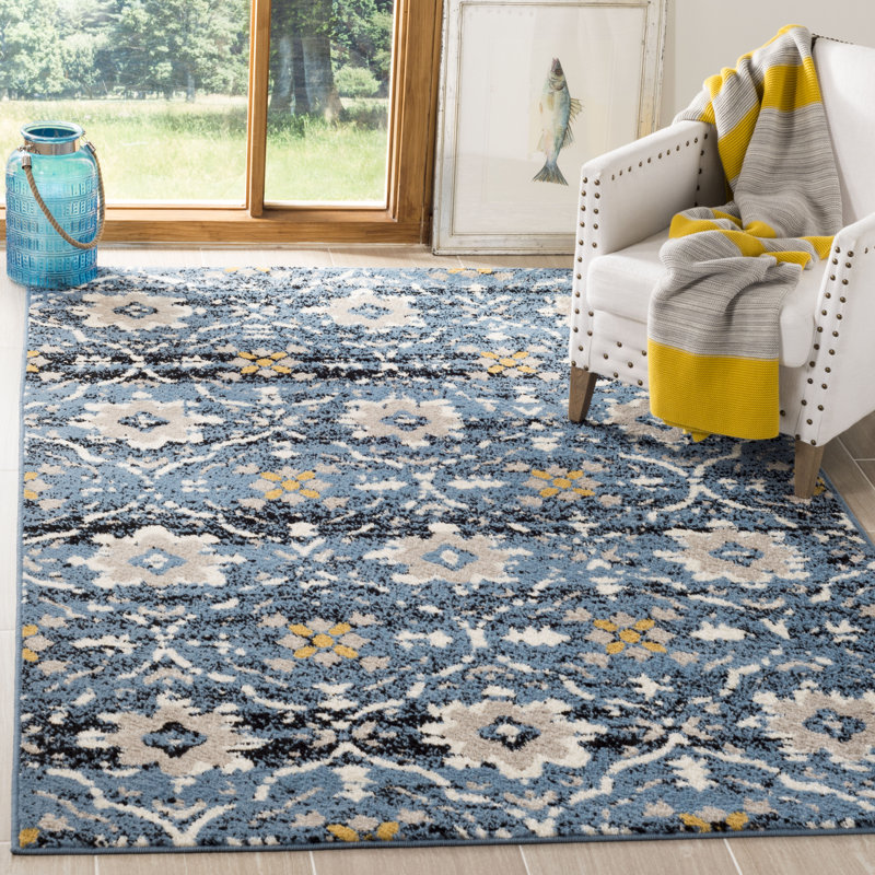 Holzer Floral Hand Woven Area Rug, Rectangle 201 x 279 cm
